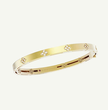 LOVE IN VERONA DIAMOND ACCENT BANGLE