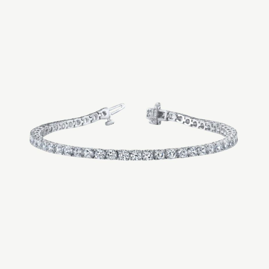 Round Cut Diamond Tennis Bracelet - Lab Diamonds