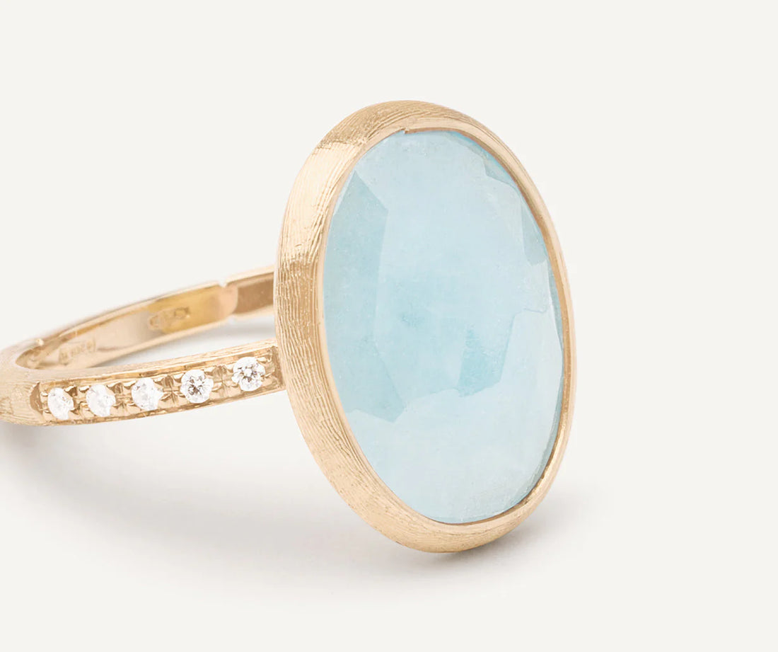 Yellow Gold Aquamarine Ring with Diamond Pavé Shank