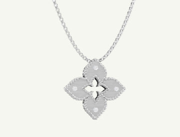 PETITE VENETIAN PRINCESS DIAMOND AND SATIN FINISH MEDIUM FLOWER NECKLACE